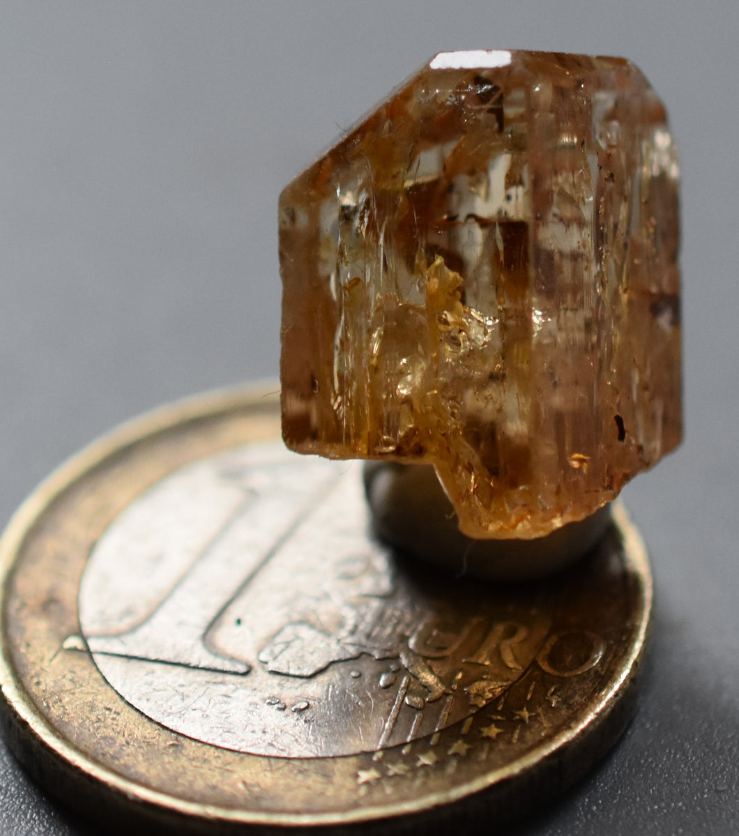 zinc spar (Smithsonite)