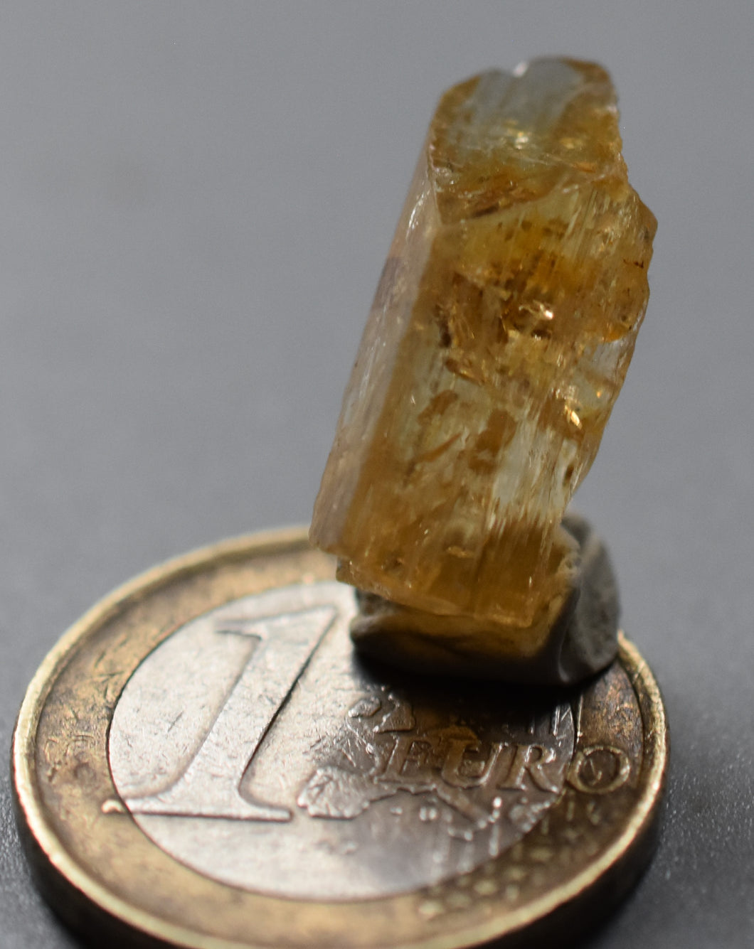 zinc spar (Smithsonite)