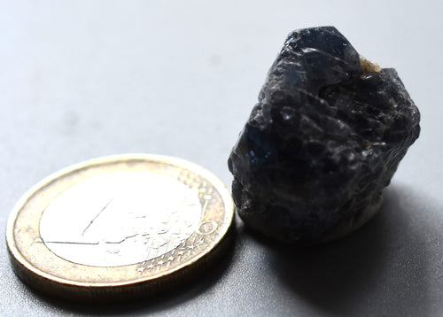 Spinel blue xx