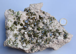 Demantoid xx ( Andradit, Granat )