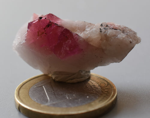 verdelite x ( tourmaline, elbaite )
