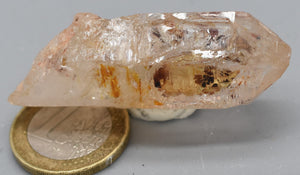 Erdöl in Bergkristall