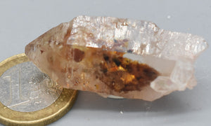 Pétrole en cristal de roche
