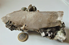 Arsénopyrite xx (gravier d'arsenic) avec cristal de roche